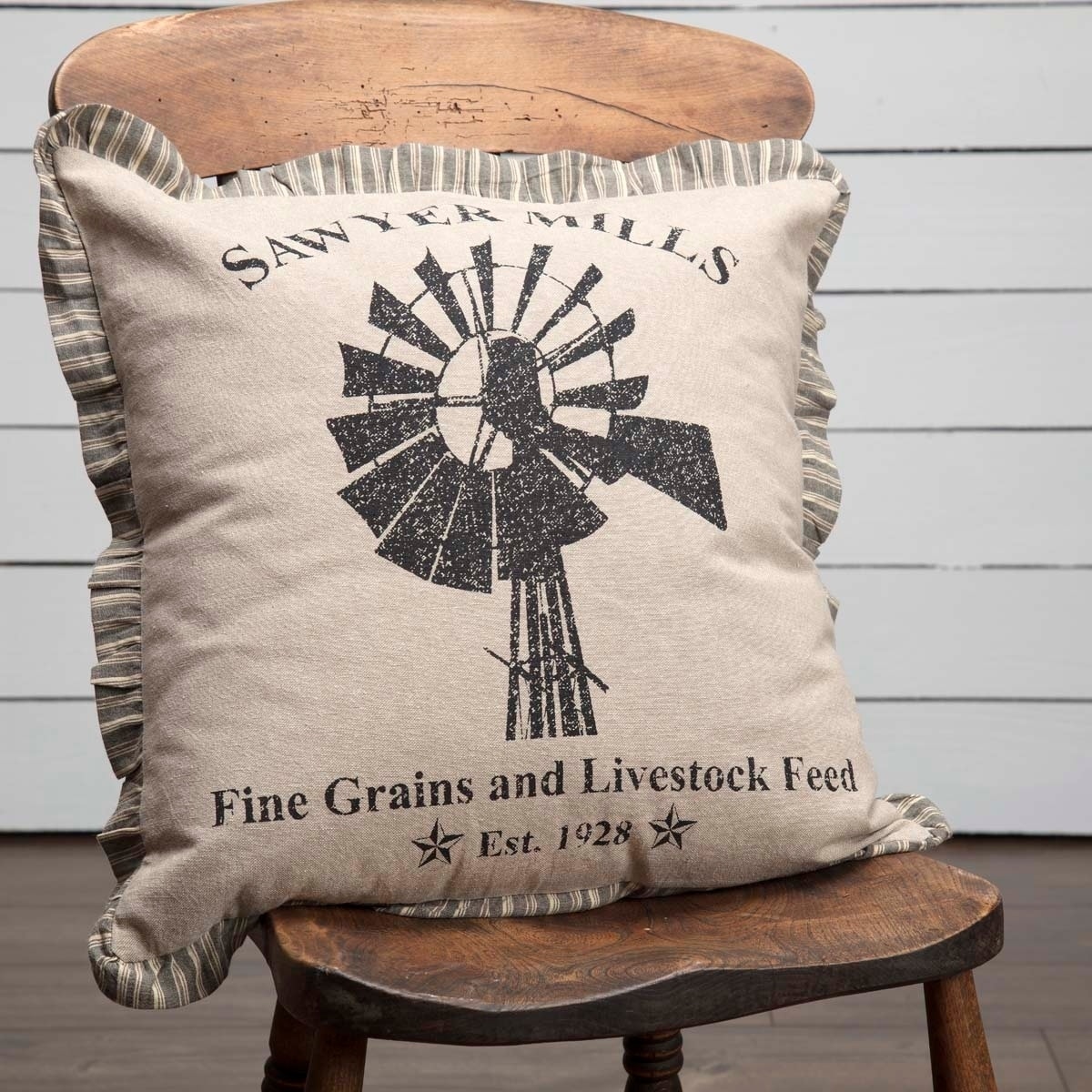 New Farmhouse Shabby Chic Sawyer Mills COW CATTLE FEED SACK PILLOW Accent 18/"