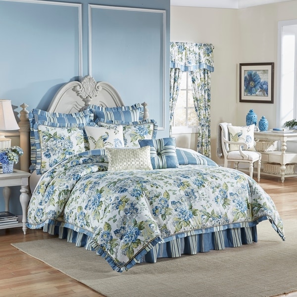 Waverly Floral Engagement 4 Piece Bedding Collection - Porcelain