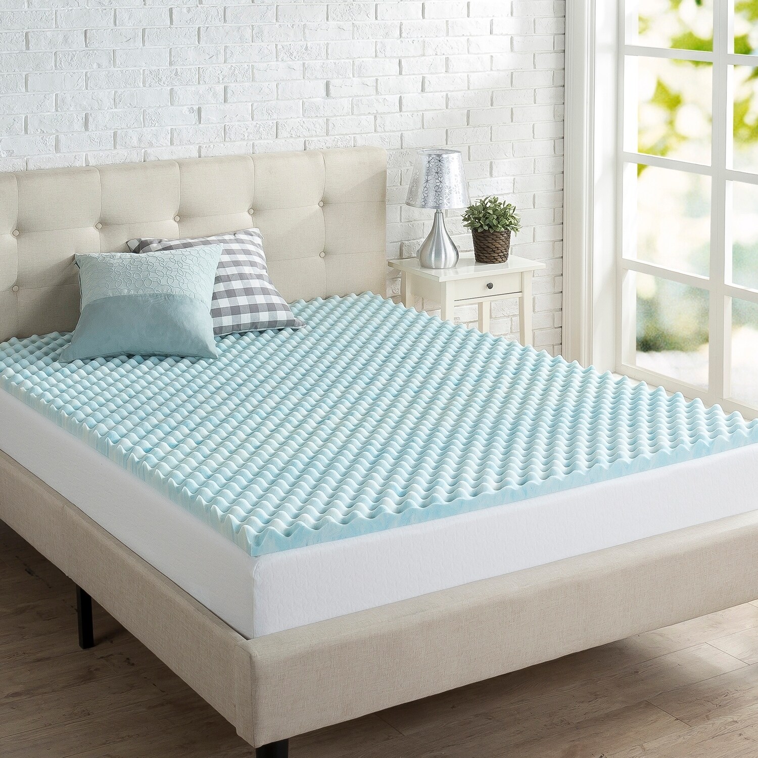 Priage by Zinus 9 inch Swirl Gel Memory Foam Mattress Topper