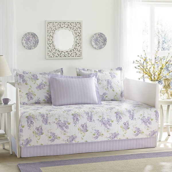 Laura Ashley Keighley Lilac 5-Piece Daybed Cover set
