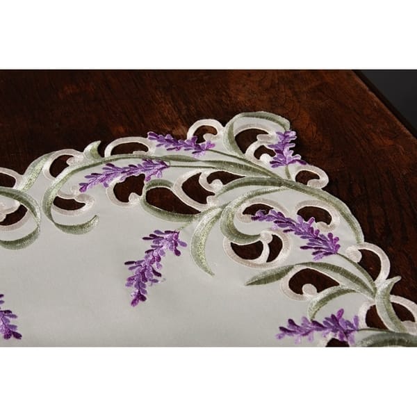 https://ak1.ostkcdn.com/images/products/17994869/Lavender-Lace-Embroidered-Cutwork-Placemats-13-by-19-Inch-Set-of-4-Ivory-a4abe4ca-37b1-4b23-8d50-0b119d5626cc_600.jpg?impolicy=medium