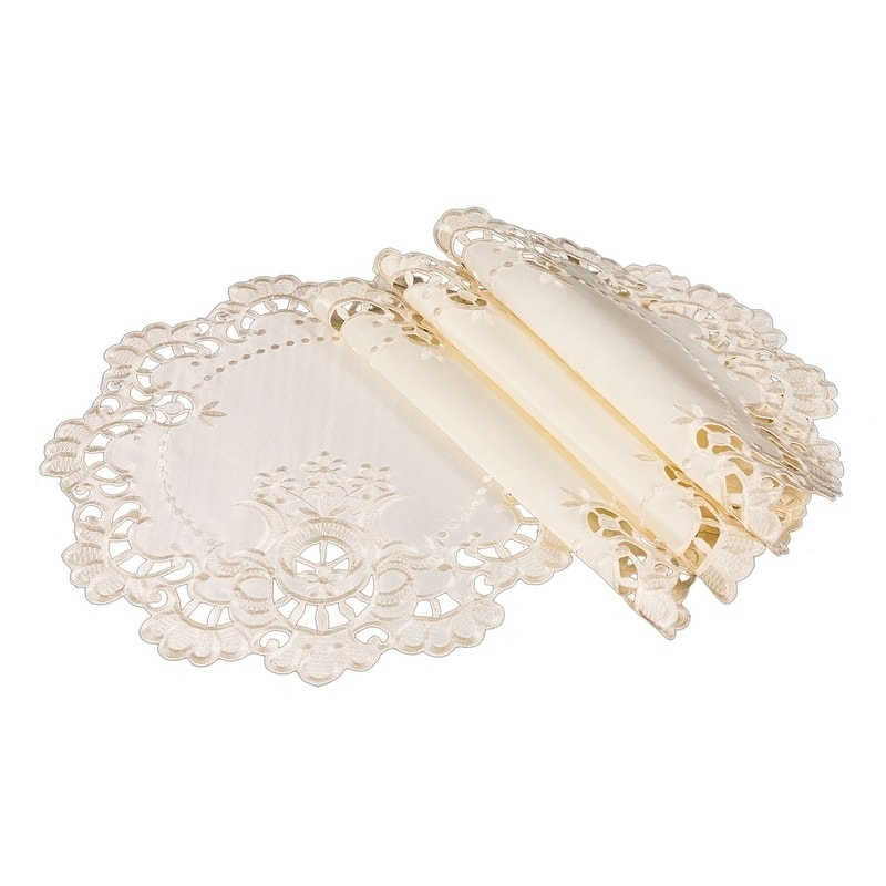 Scalloped Lace Embroidered Cutwork Round Placemats, 15-Inch Round, Set of 4, Beige