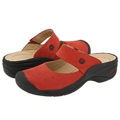 Keen Saratoga II Carnelian Slip ons   Size 5 B Keen Slip ons