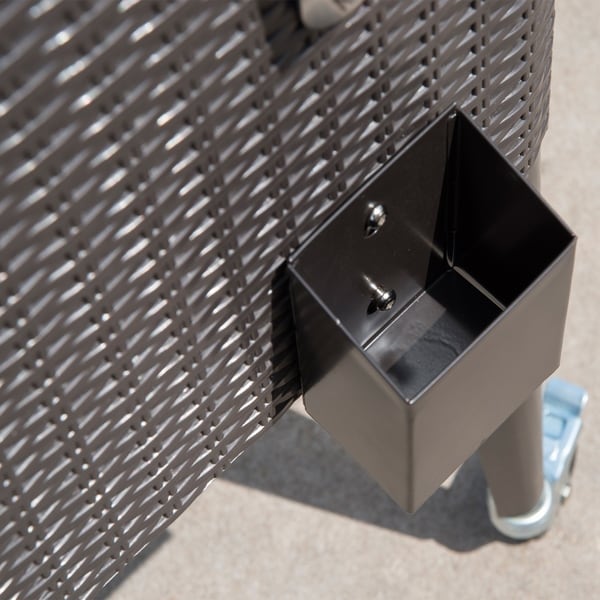 80 qt rolling cooler