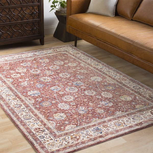 Caius Traditional Oriental Rust Area Rug (5' x 7'3) - 5' x 7'3"