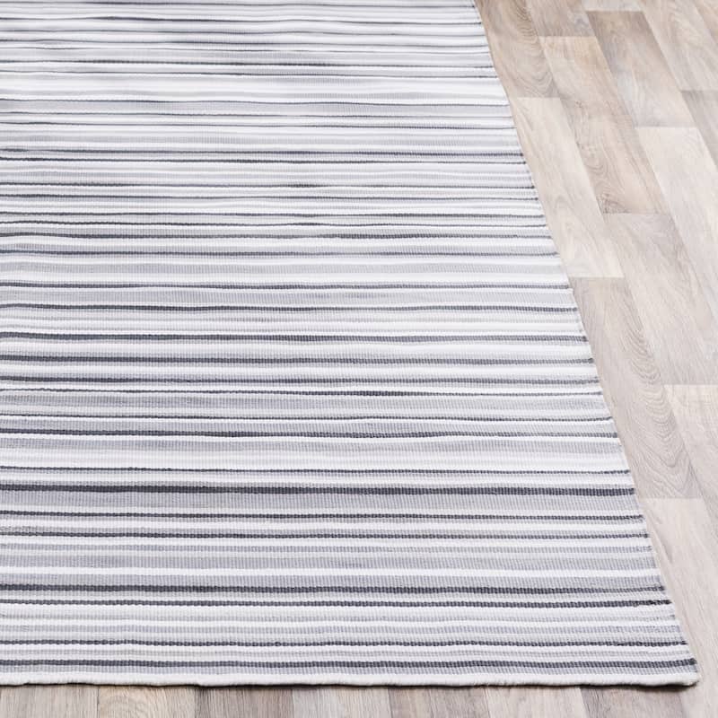 Giornico Classic Striped Reversible Outdoor Area Rug - 2' x 3'