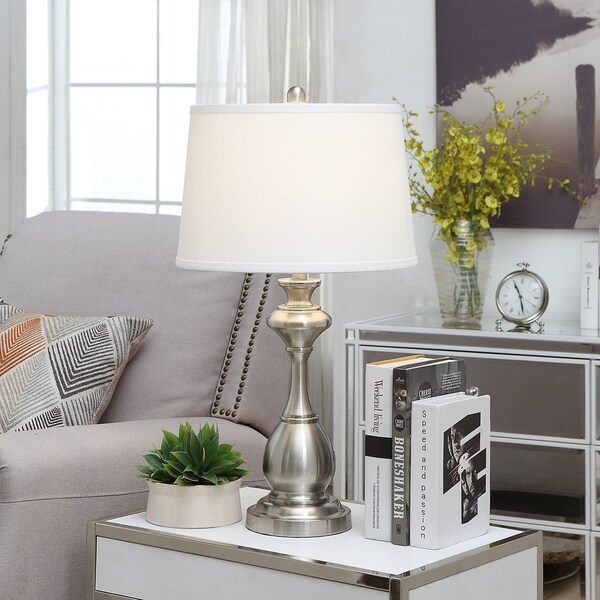 carrie table lamp