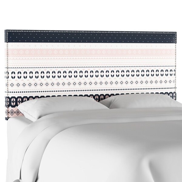 Skyline Furniture Nail On Headboard In Nordic Sweater
