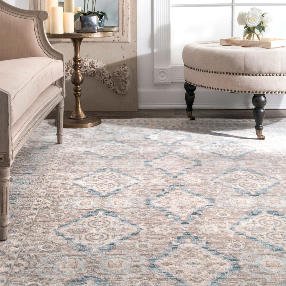 Nuloom Ivory/Blue/Taupe Traditional Ornamental Diamonds Area Rug
