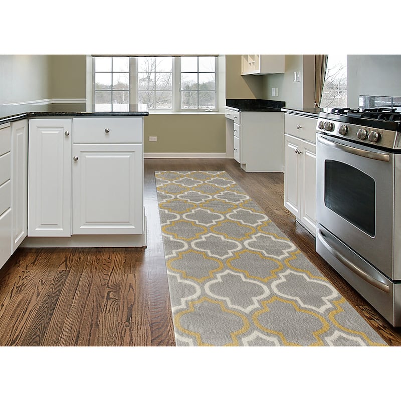 Porch & Den Elysian Trellis Area Rug