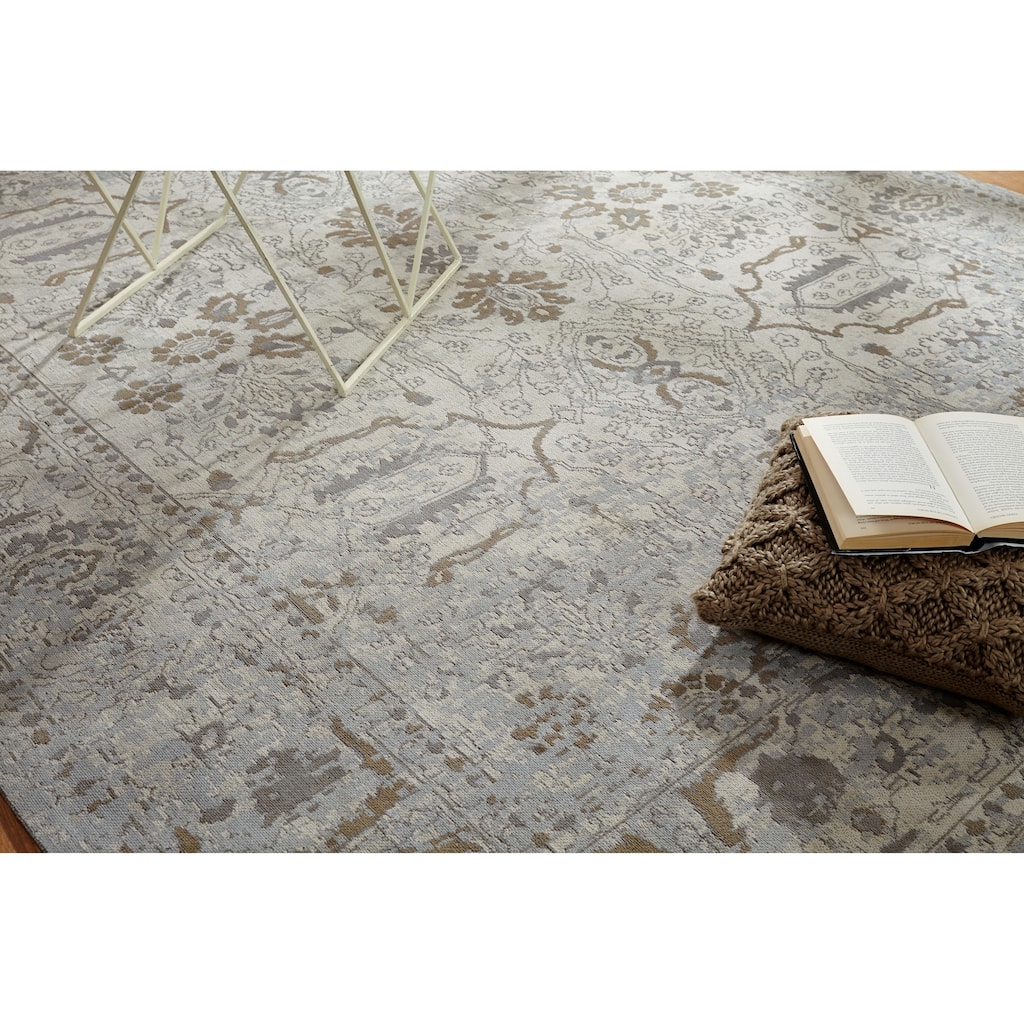 Jardin Beige/Mushroom Cotton Chenille Handmade Area Rug