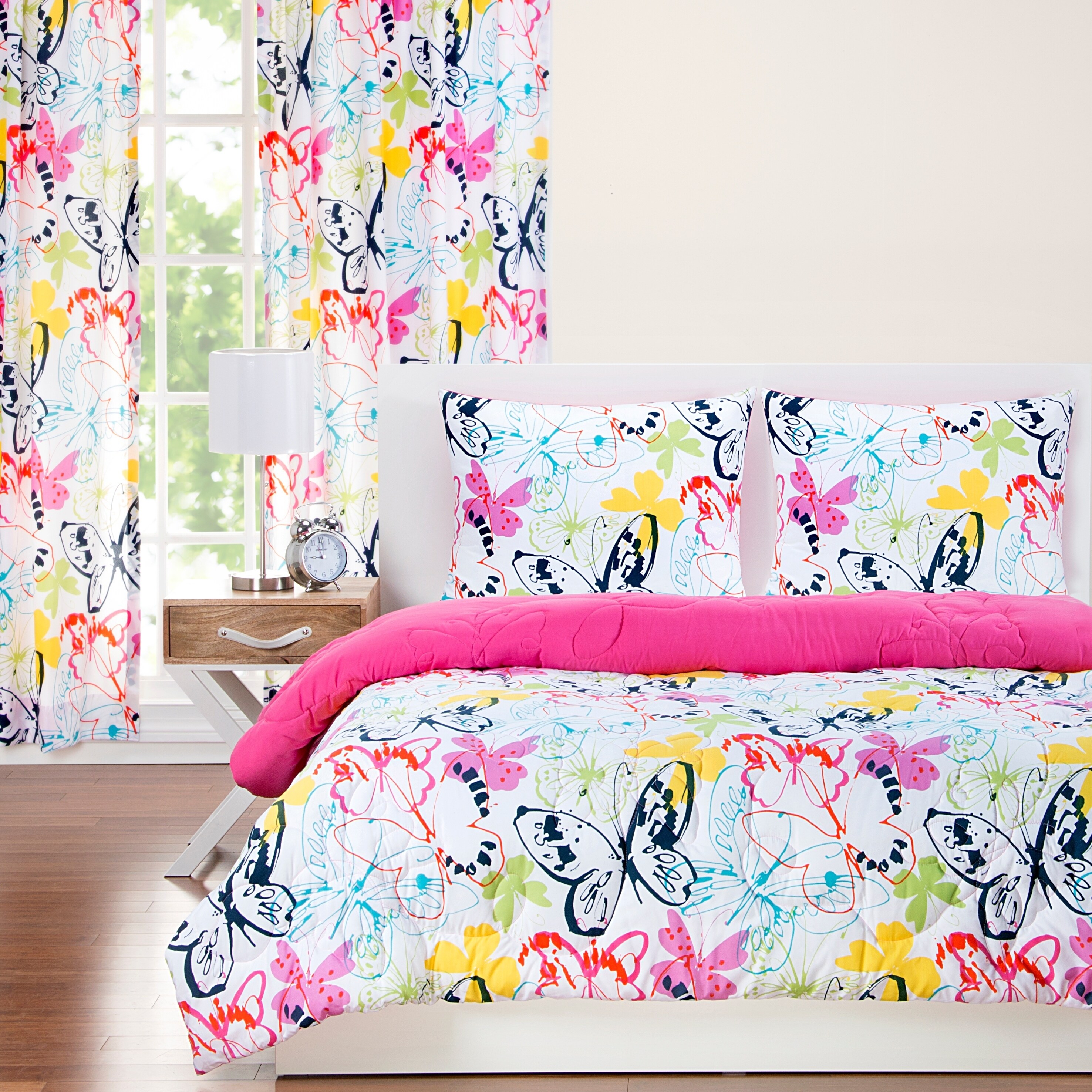 Shop Crayola Flutterby Artsy Butterfly 3 Piece Comforter Set On
