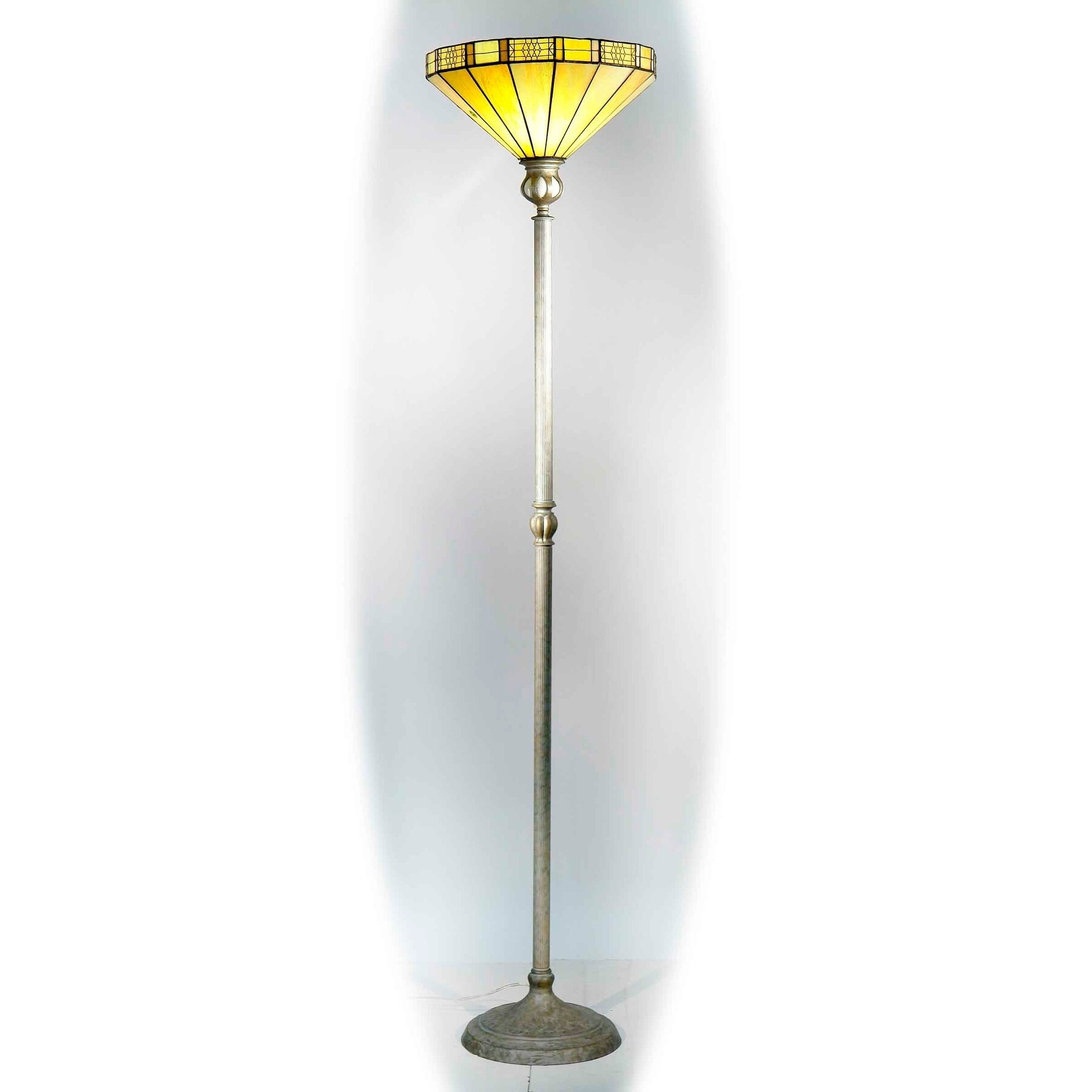 filigree floor lamp