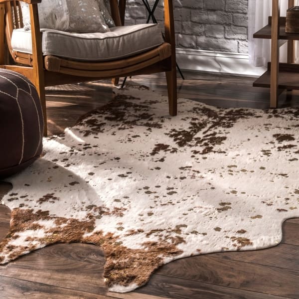 Shop Nuloom Contemporary Faux Animal Prints Cowhide Area Rug On