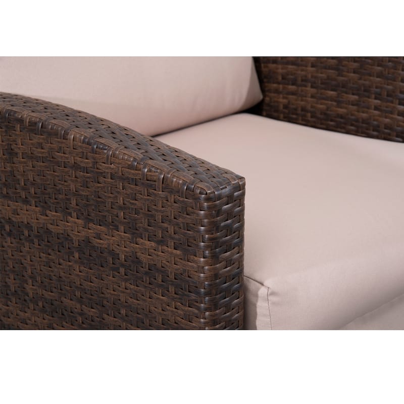 Outsunny Outdoor Rattan Wicker Swivel Recliner Lounge Chair with Water/UV Fighting Material and Comfort
