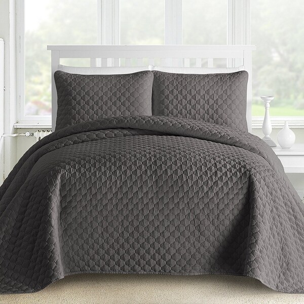 3-Piece Oversized Quilt / Coverlet Set 