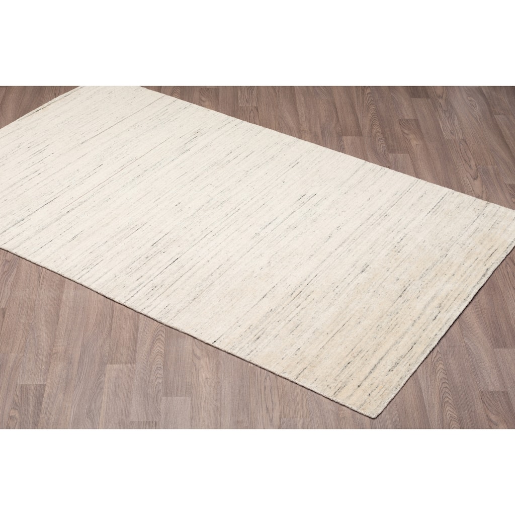 Hand-loomed Solid Texture Wool Rug