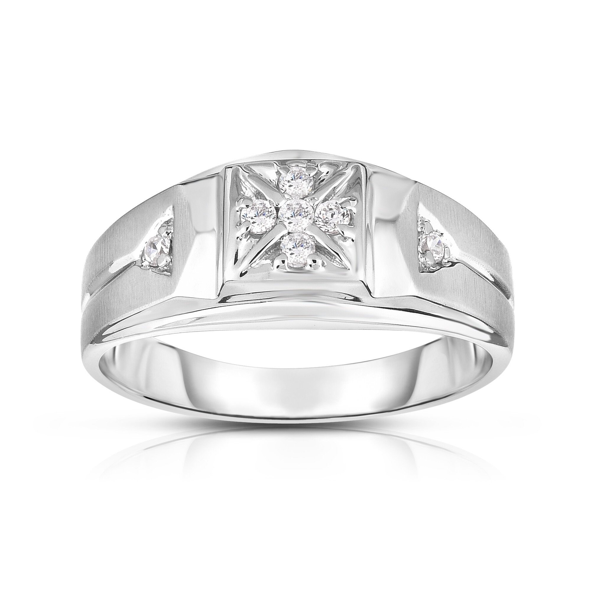 0.12CT DIAMOND MENS FASHION BAND