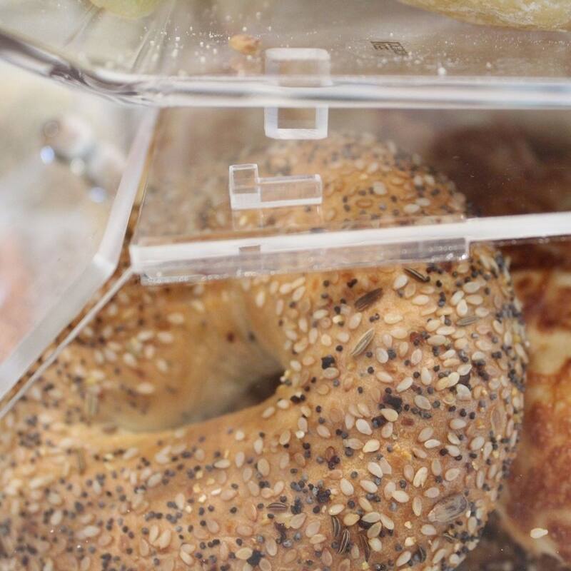 Ikee Design Acrylic Stackable Bakery Display Case