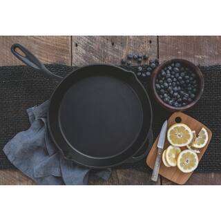 Barebones Kitchen Cast Iron Skillet Review Barebones Kitchen Cast Iron Skillet Review