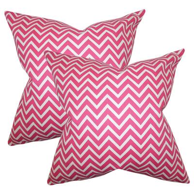 Set of 2 Sula Zigzag Throw Pillows in Candy Pink
