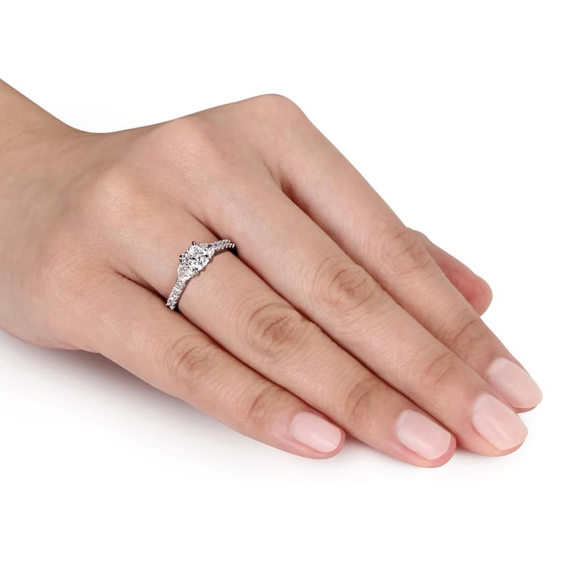 Miadora Signature Collection 14k White Gold 1 1/4ct TDW Diamond 3-Stone Engagement Ring