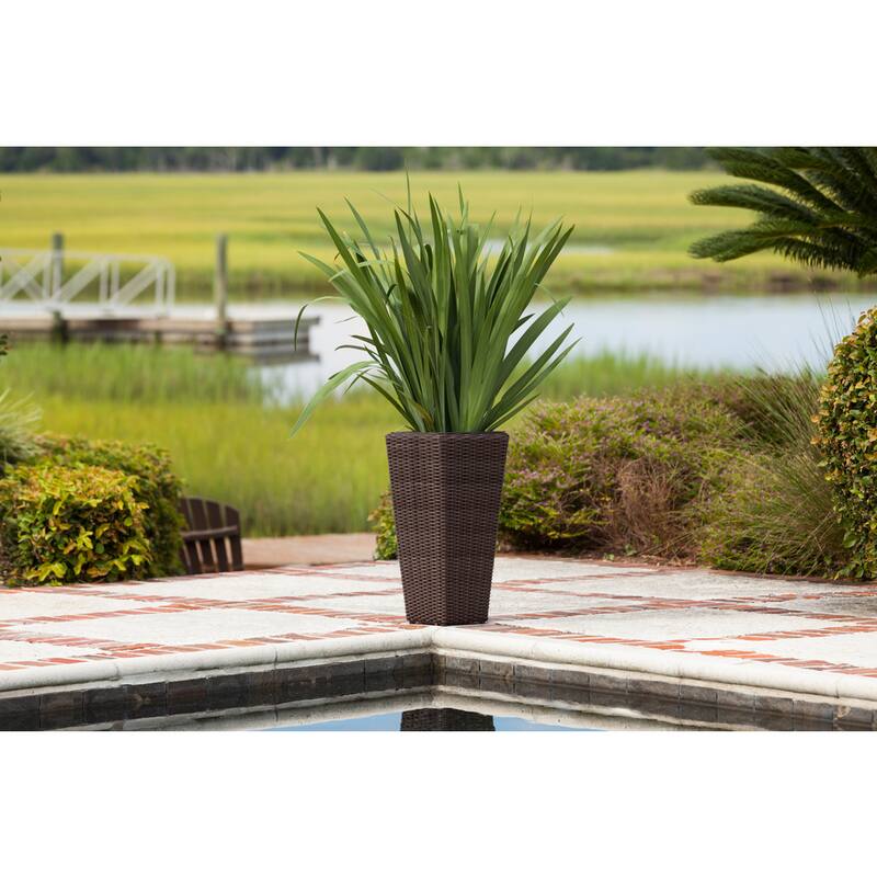 Alto 2-Piece Wicker Planter Set