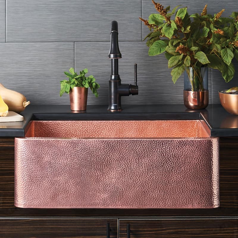 Farmhouse Polished Copper 30-inch Undermount/ Apron-Front Kitchen Sink - Polished Copper