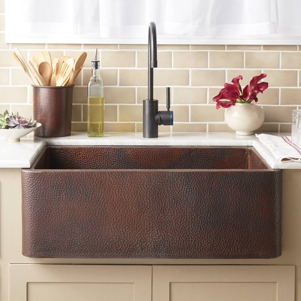 Farmhouse Antique Copper 30-inch Undermount/ Apron-Front Kitchen Sink