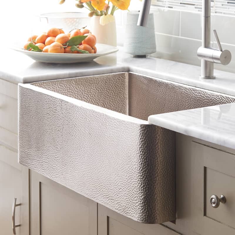 Farmhouse Brushed Nickel 33-inch Kitchen Sink - 33" x 22" x 10.5"