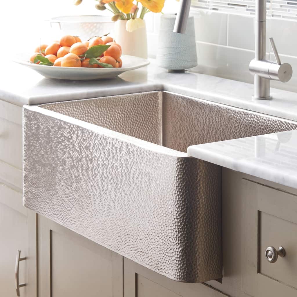 Farmhouse Brushed Nickel 33-inch Kitchen Sink - 33" x 22" x 10.5"