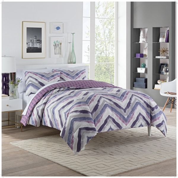 Vue Baxter 3-Piece Reversible Comforter Set