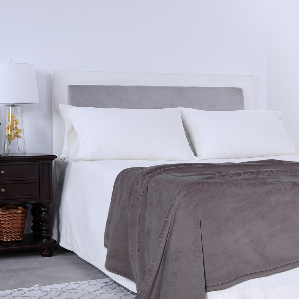 Berkshire Blanket Heavyweight PrimaLush Throw