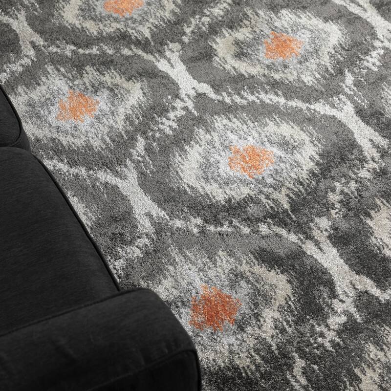 Addison Platinum Grey/Orange Moroccan Ikat Area Rug (3'3 x 5'3) - 3'3"X5'3"