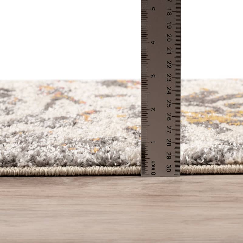 Addison Rugs Platinum Distressed Damask Grey/Ivory/Orange Area Rug (7'10 x 10'7) - 7'10"X10'7" - 7' 10" x 10' 7"