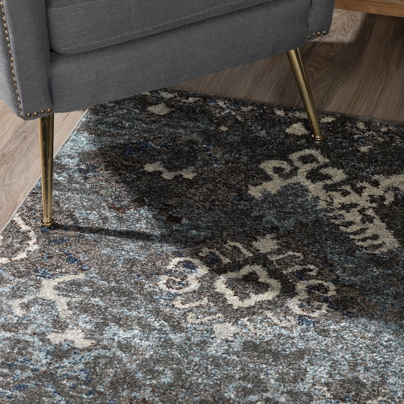 ADDISON Blair Distressed Ikat Gray/Blue Area Rug (8'2"X10') - 8'2"X10'
