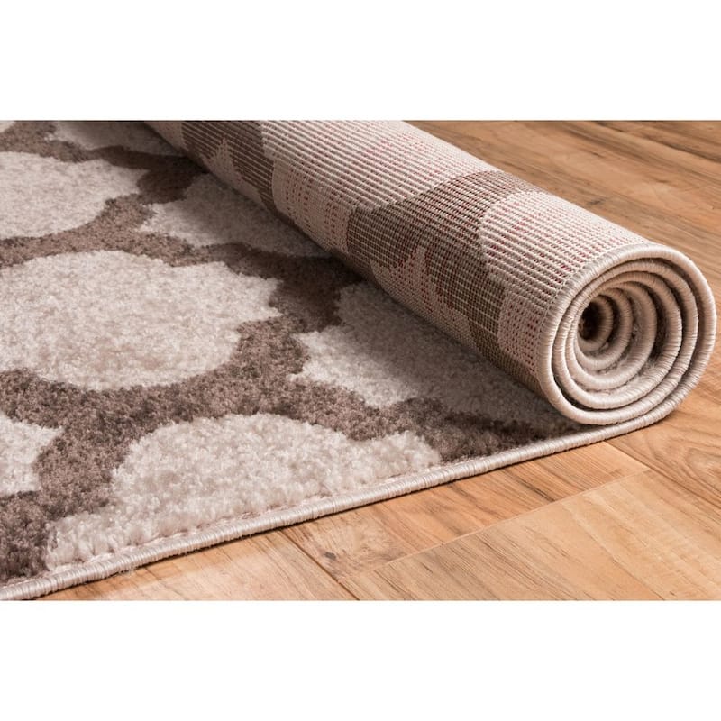 Well Woven Modern Trellis Lines Runner Rug - 2' x 7'3"