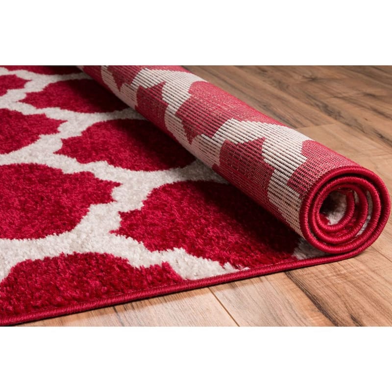 Well Woven Modern Trellis Lines Runner Rug - 2' x 7'3"