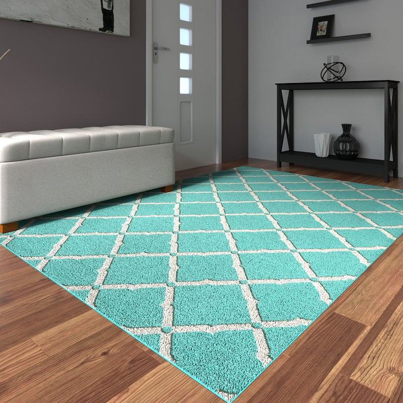 Nedonna Geometric Diamonds Indoor/ Outdoor Area Rug by Havenside Home