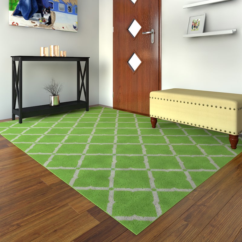 Nedonna Geometric Diamonds Indoor/ Outdoor Area Rug by Havenside Home