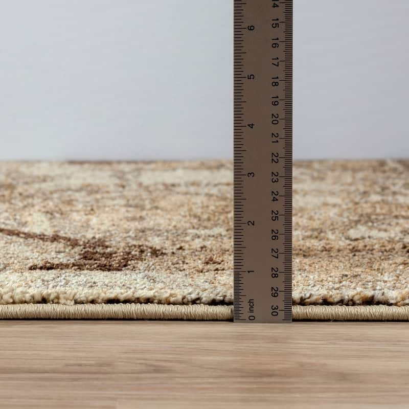 ADDISON Wellington Distressed Damask Brown/Ivory Area Rug (3'3"X5'3") - 3'3" x 5'3"