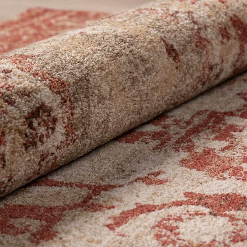 ADDISON Wellington Distressed Traditional Rust/Ivory Area Rug (3'3"X5'3") - 3'3" x 5'3"