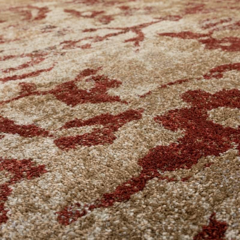 Addison Wellington Rust/Ivory Distressed Traditional Area Rug (7'10 x 10'7) - 7'10" x 10'7"