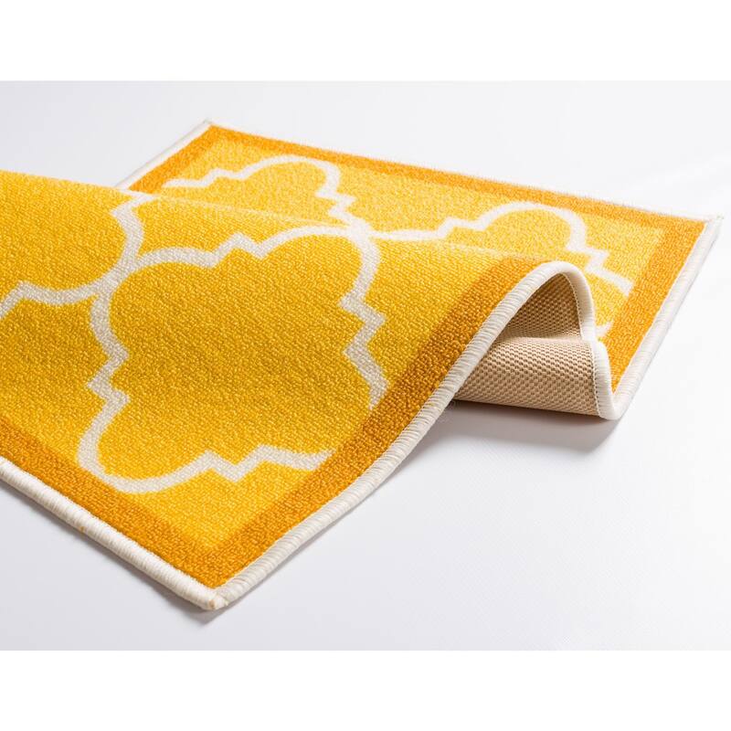 Well Woven Modern Bold Lattice Non-Skid Backing Mat Runner Rug