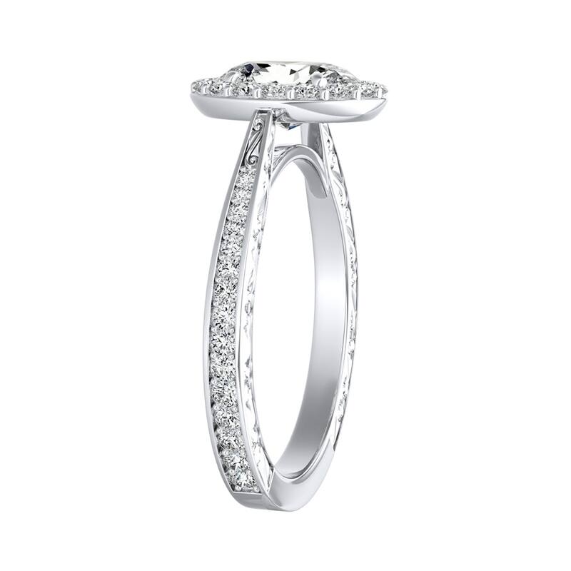 Vintage Oval-cut 9/10ctw Halo Diamond Engagement Ring 14k Gold by Auriya (I-J, I1-I2)