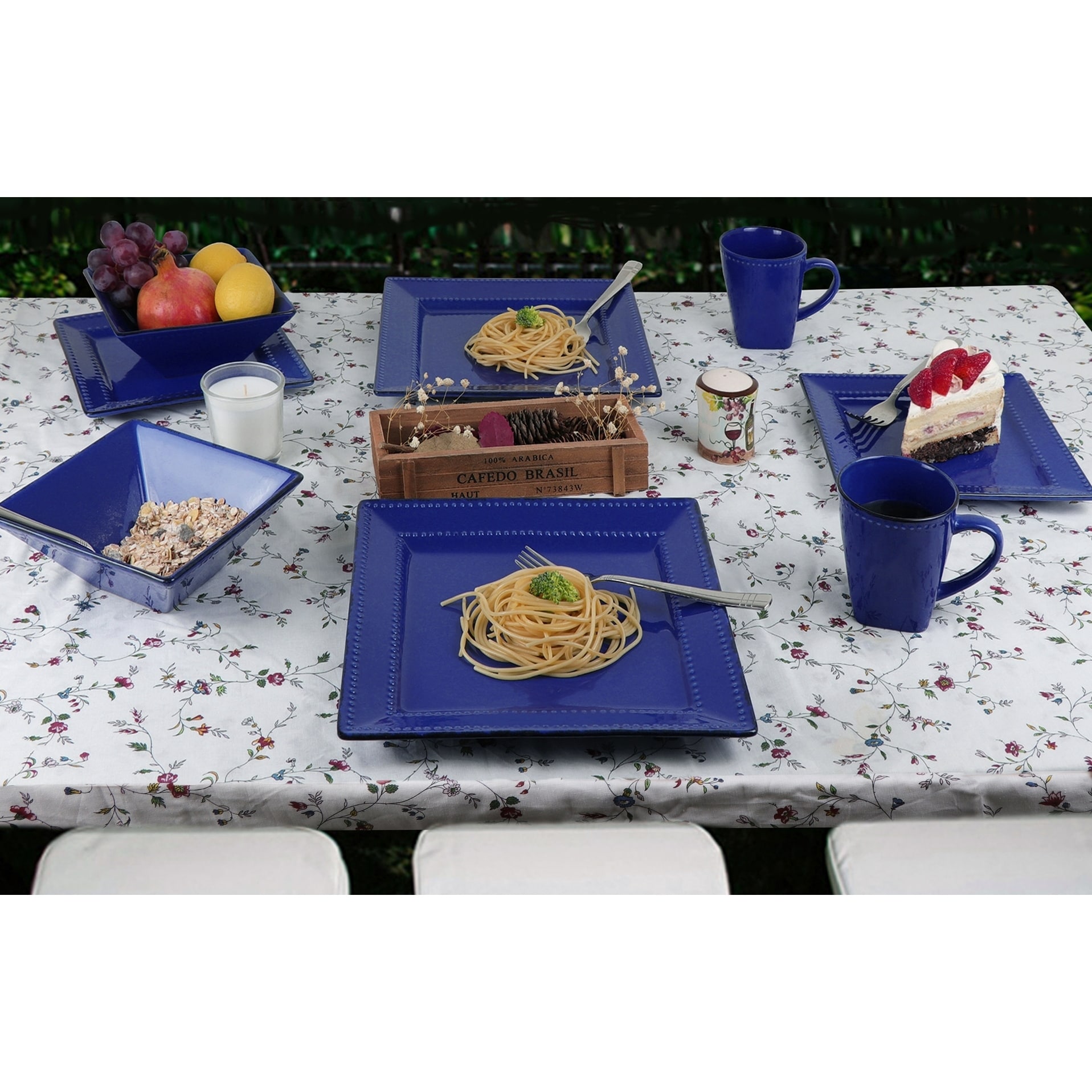 Lorren Home Trends 16 Piece Blue Stripe Porcelain Dinnerware Set