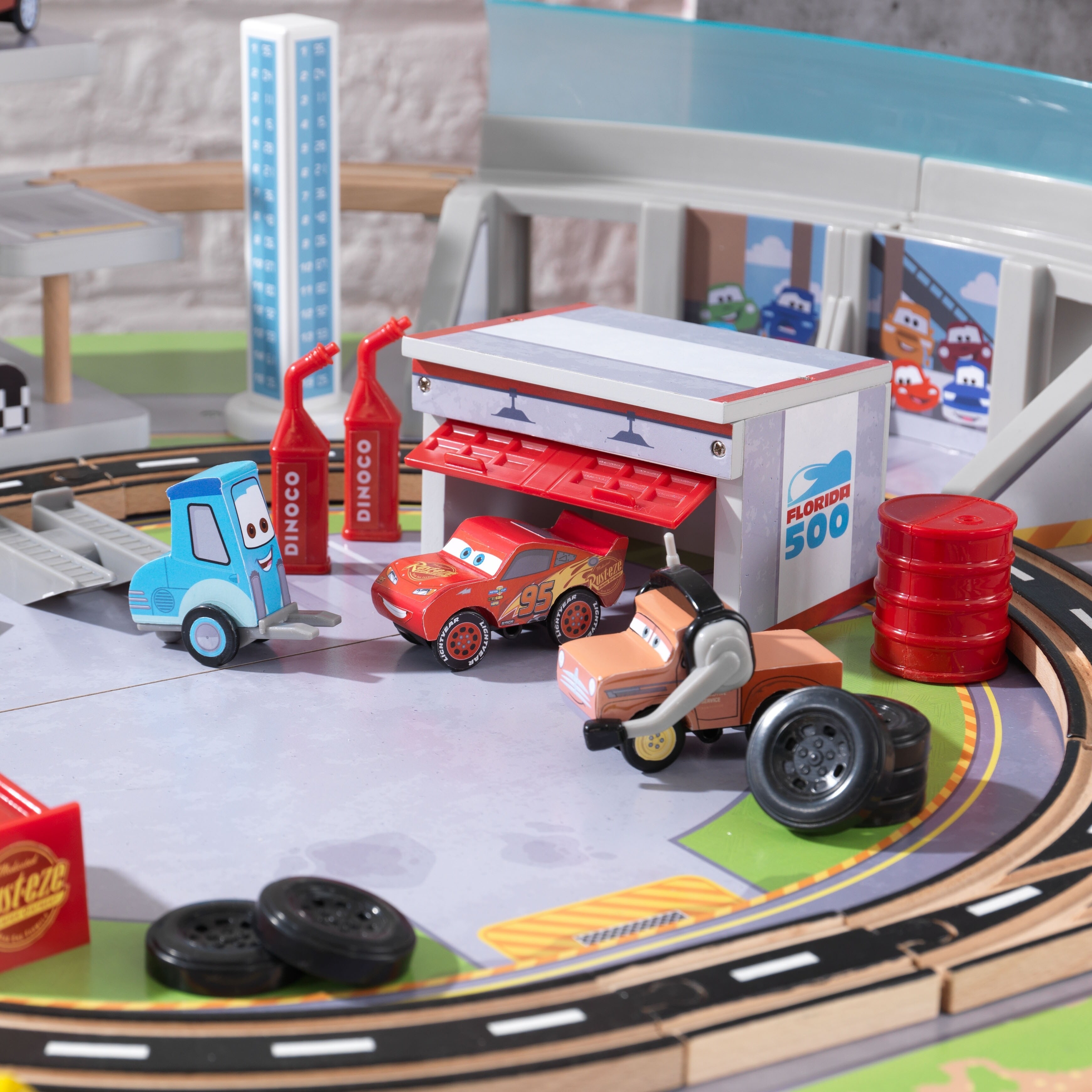 kidkraft cars 3 florida racetrack set and table