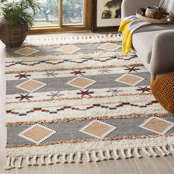 Safavieh Hand-knotted Kenya Laylah Southwestern Tribal Wool Rug