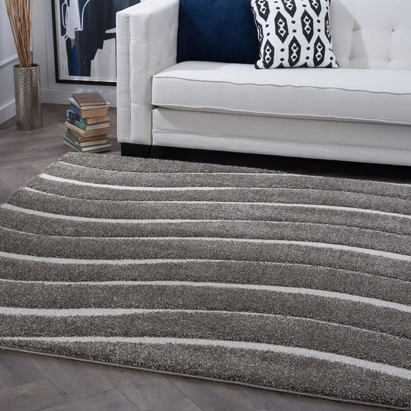 Artistic Weavers Sigrit Wavy Abstract Plush Area Rug - On Sale