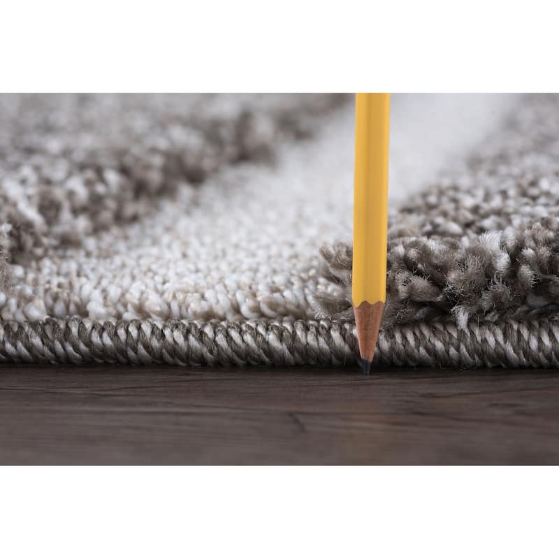 Waverly Shag Industrial Stripe Indoor Area Rug - 6'7 x 6'7